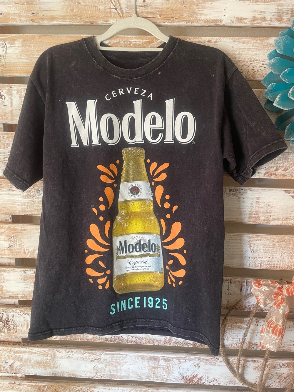 Cerveza Modelo Black Tee with Classic Beer Bottle Graphic Size Medium
